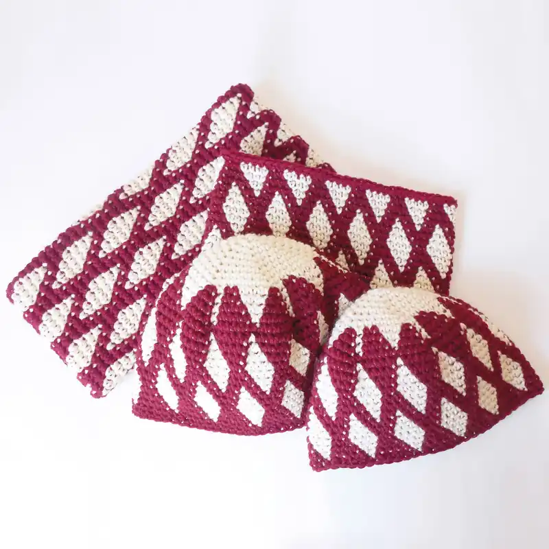 Super Sale Mommy & Me Diamonds Cowl & Hat Set Crochet Pattern - Digital Download