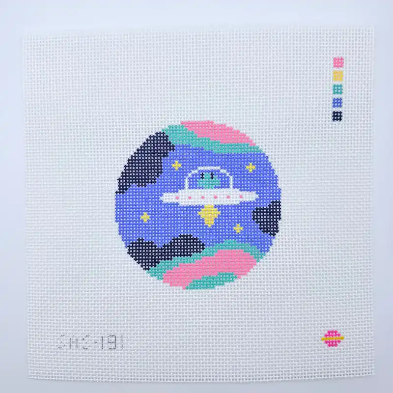 Alien Round Canvas Fan Favorite