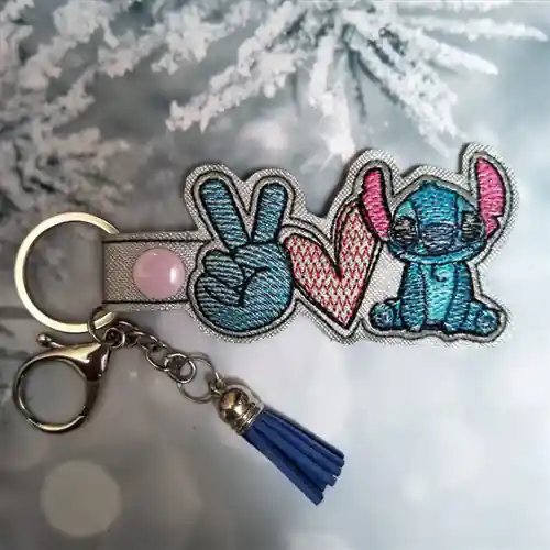 Last Chance ITH Lilo Key Fob Embroidery Design