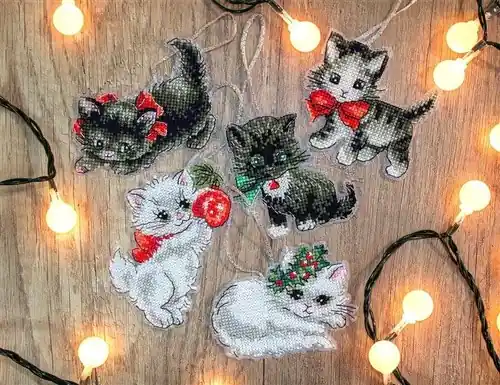 Christmas Kittens Cross Stitch Kit Trusted Brand