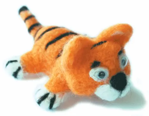 Don’t Miss Out Felting Kit Small Tiger