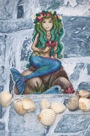 Sea Beauty Plastic Canvas Cross Stitch Kit Markdown